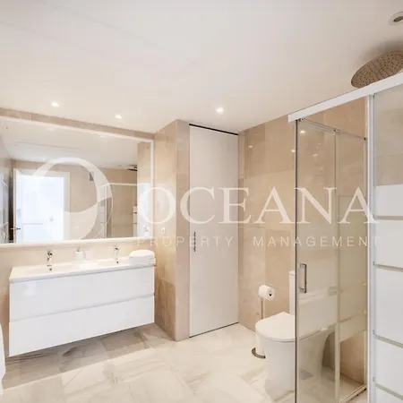Playas Del Duque Puerto Banus Apto 2 Appartement Marbellac
